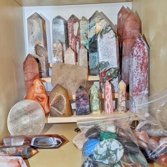 S CRYSTAL MYSTERY BOX ($85-145 retail value) - Picture 7 of 15